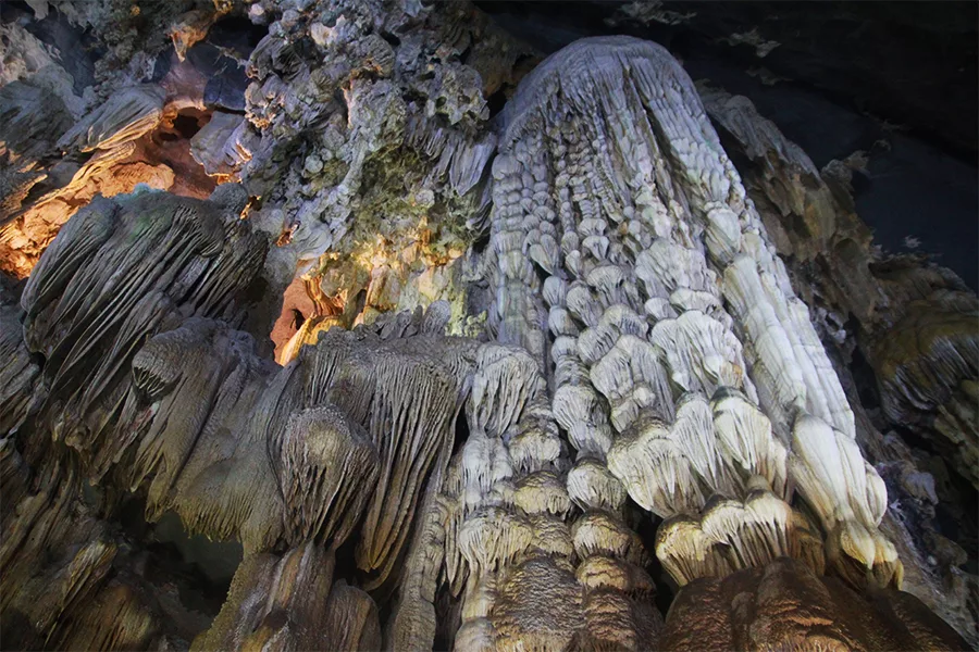 Les Grottes Du Parc De Phong Nha Ke Bang Au Vietnam