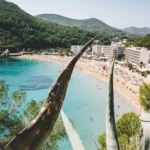 Où passer des vacances de luxe en Espagne les pieds dans l’eau ?
